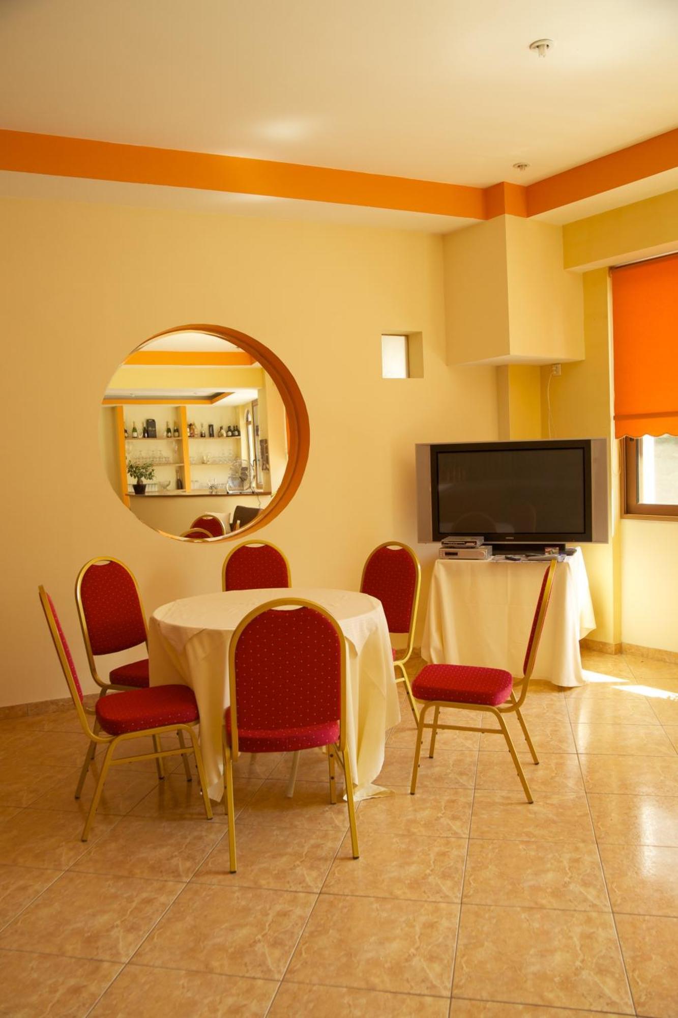 Hotel Drosia Messíni Esterno foto