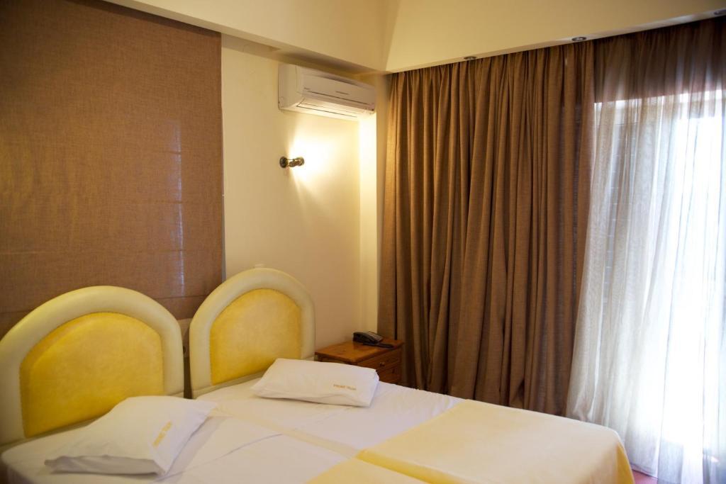 Hotel Drosia Messíni Esterno foto