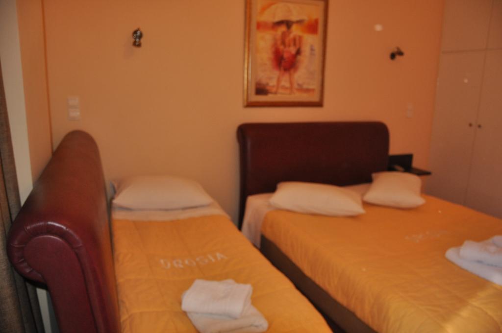 Hotel Drosia Messíni Esterno foto